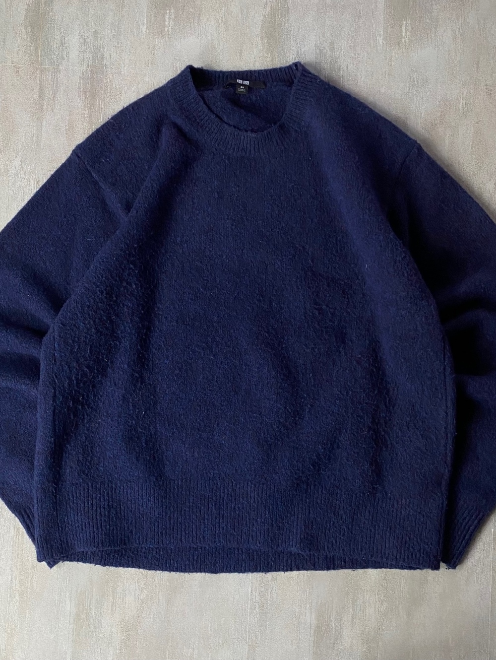 Uniqlo Souffle Yarn Navy Blue Crewneck Sweater Mens XS Fuzzy Knit Cozy